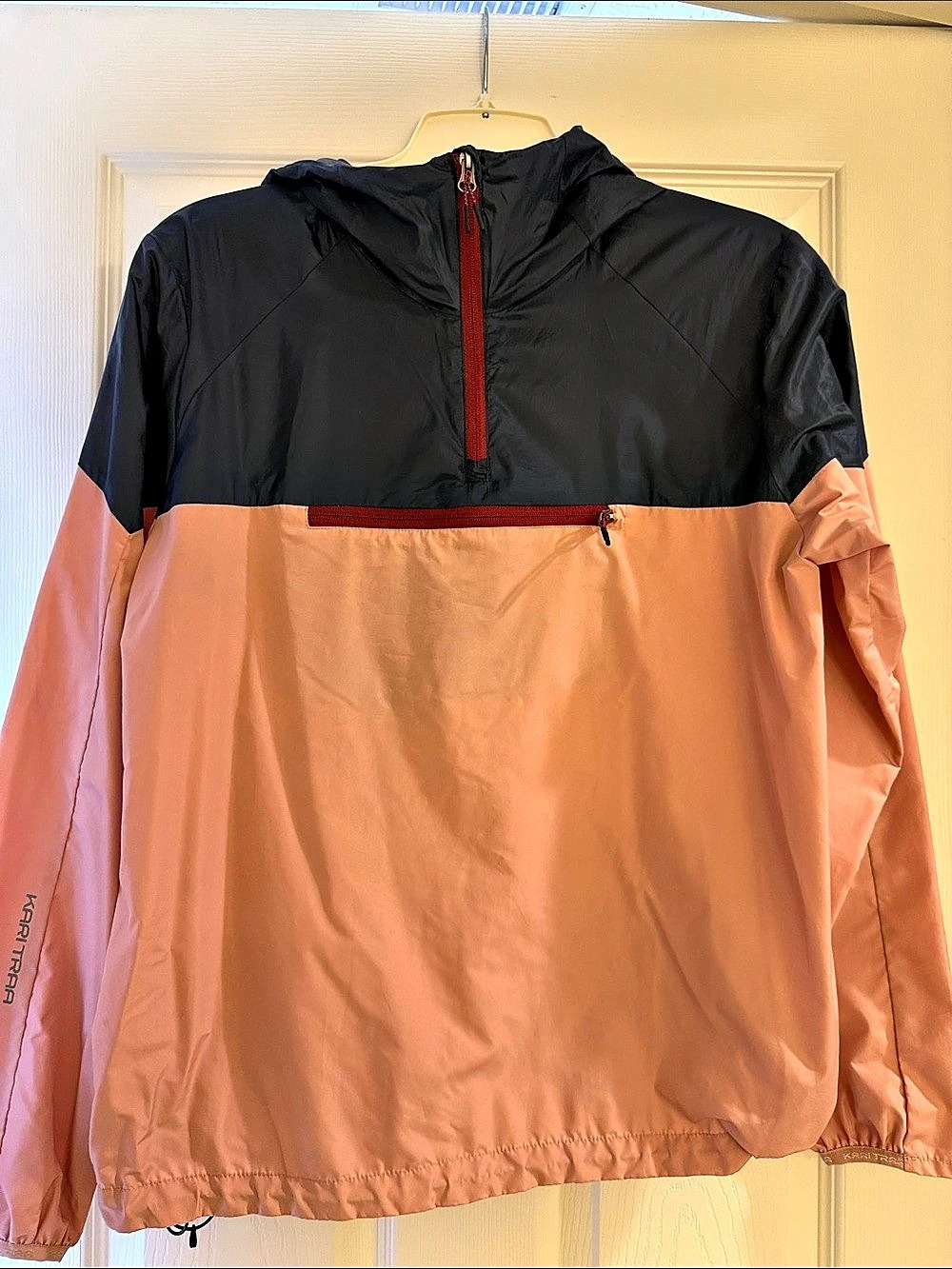 Kari Traa Color Block Hooded Pullover in Orange & Black Large